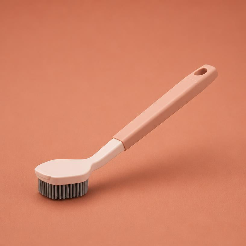 Brosse ménage bicolore suspendable