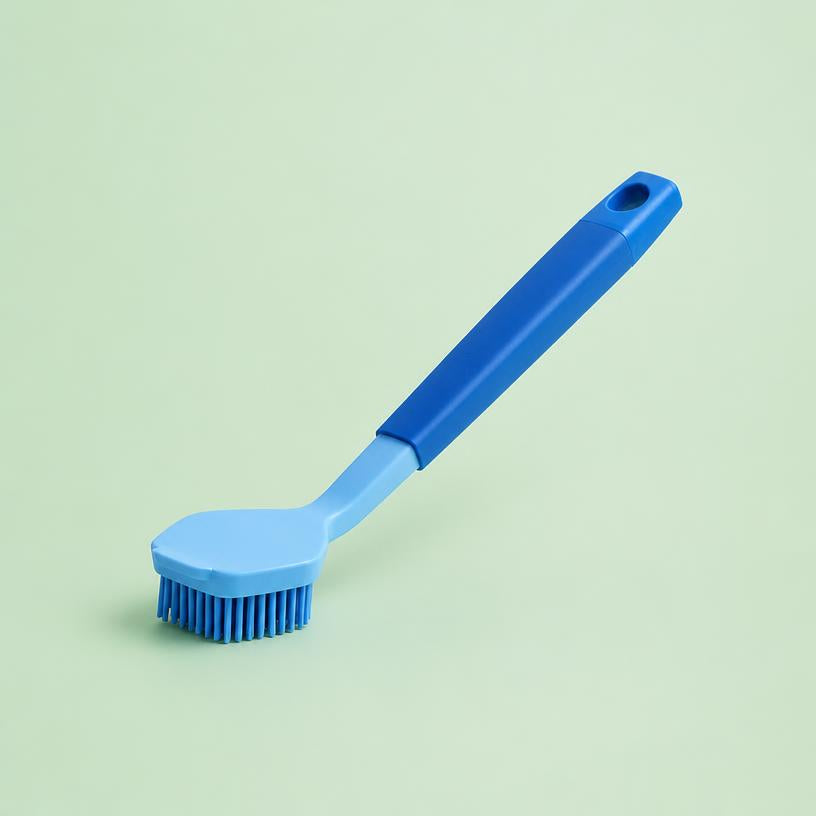 Brosse ménage bicolore suspendable